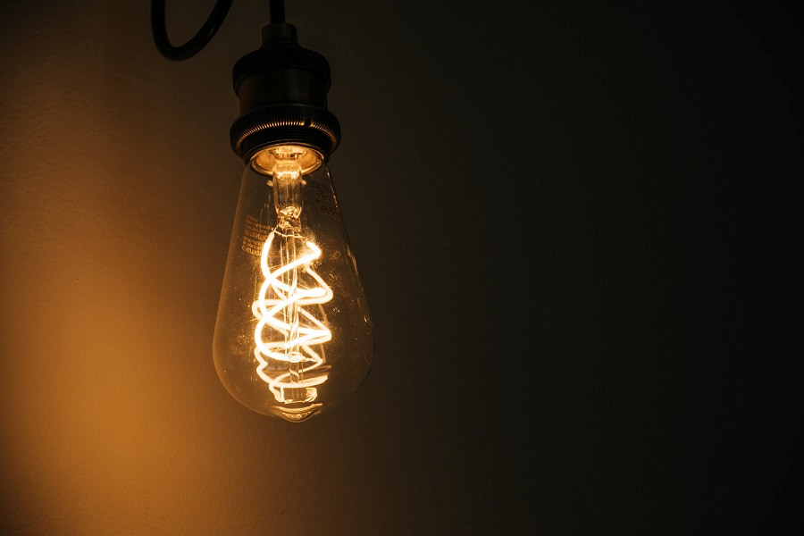 معرفی انواع لامپ هالوژن - آرامست